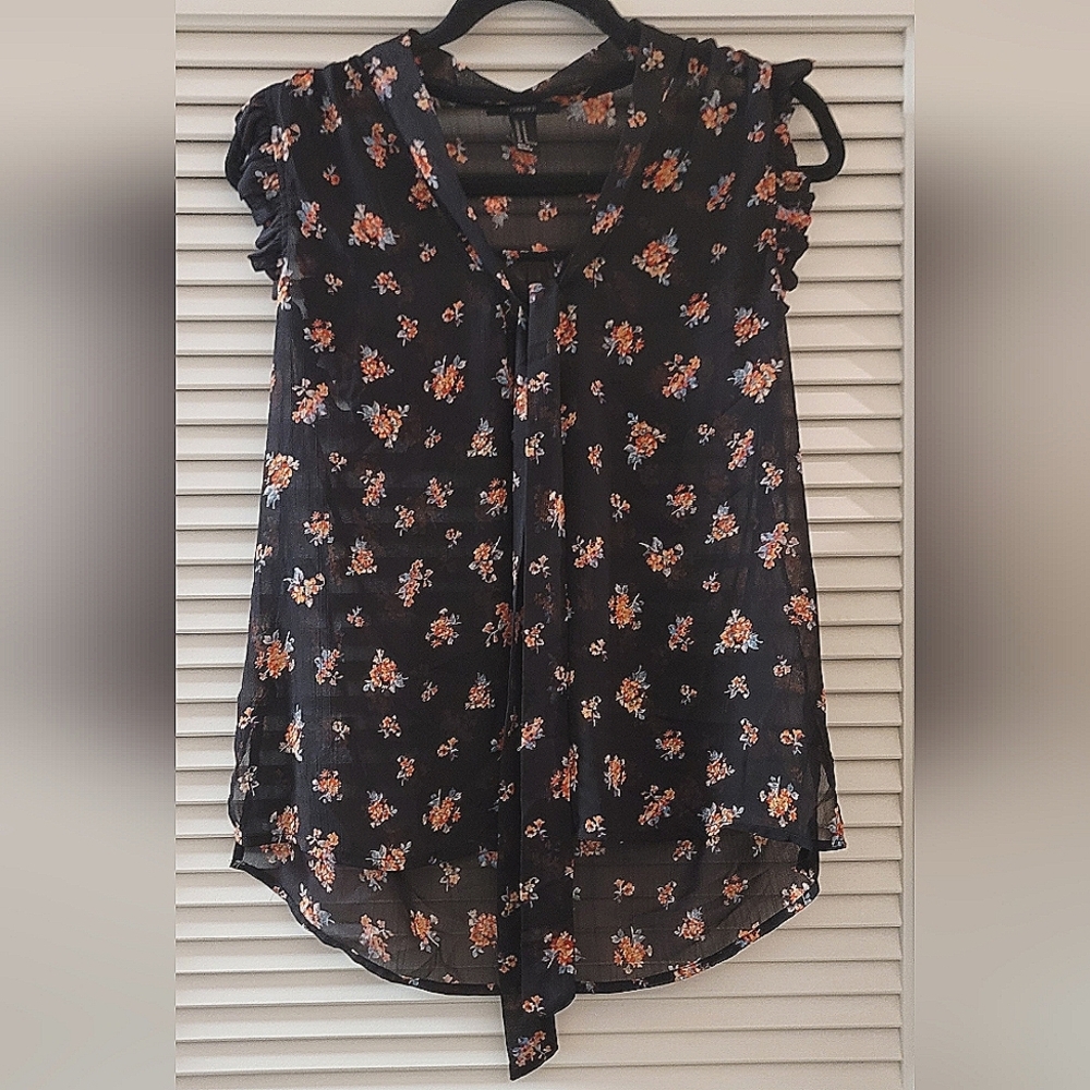 Forever 21 - Floral Sleeveless Ruffle Lightweight